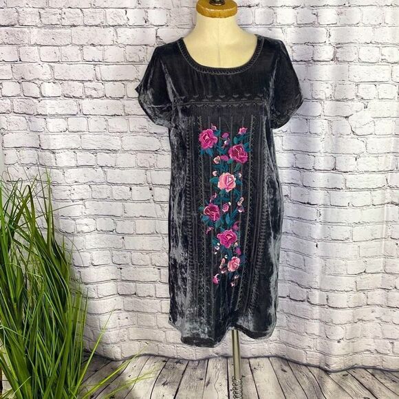 Chelsea & Theodore Womens Shift‎ Floral Dress Embroidered Velvet Gray Pink Small - Picture 1 of 9